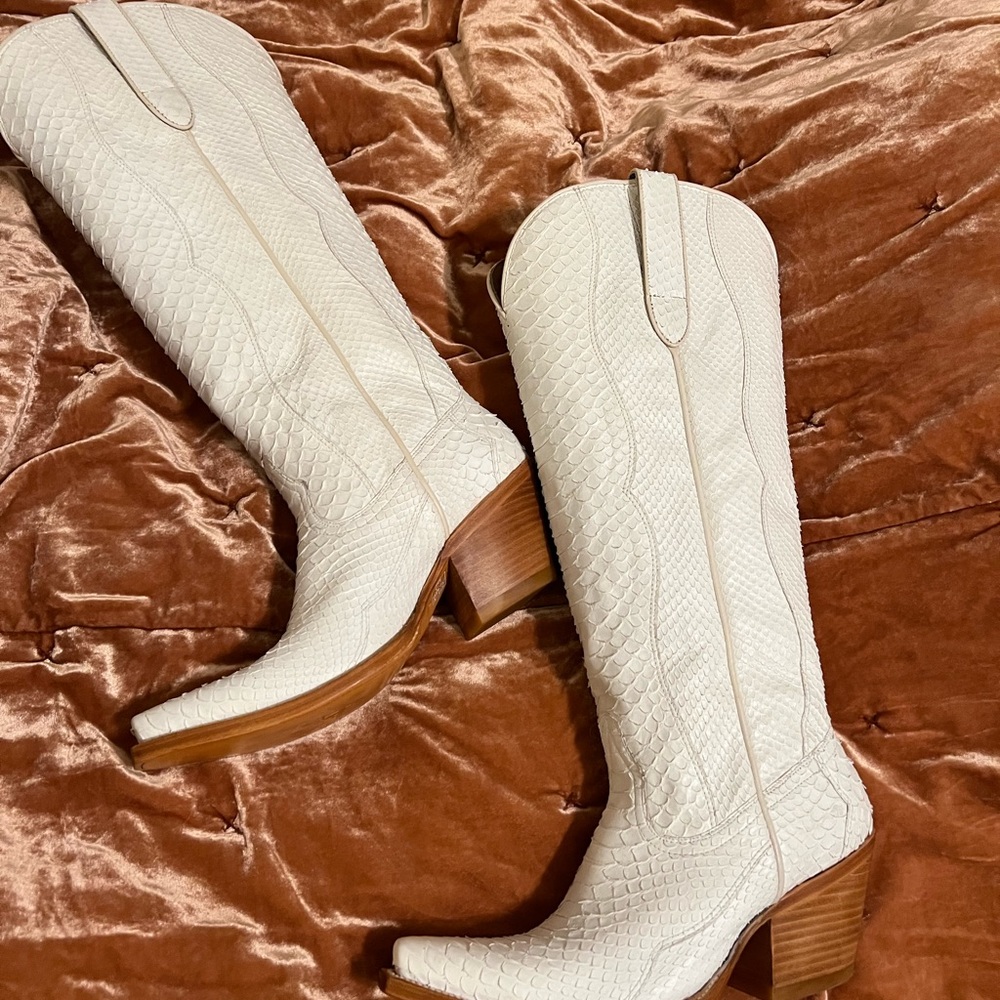 Women’s Ariat Python - Picture 7 of 7
